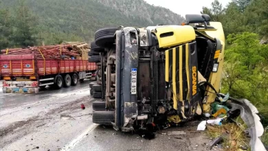 Tarsus'ta trafik kazasında 5 kişi yaralandı