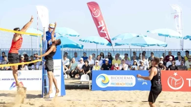 Mersin Büyükşehir Belediye Başkanı Vahap Seçer, Pro Beach Tour Mersin Etabı'na Katıldı