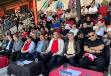 DEVA Partisi Genel Başkan Yardımcısı Mehmet Emin Ekmen, Batman Petrolspor'un zaferine ortak oldu