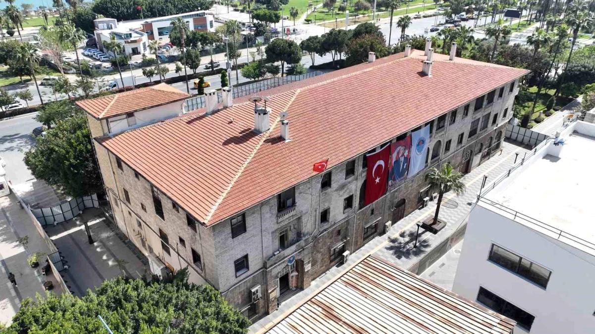 Mersin'deki Tarihi Taş Bina Kent Müzesine Dönüştürülüyor