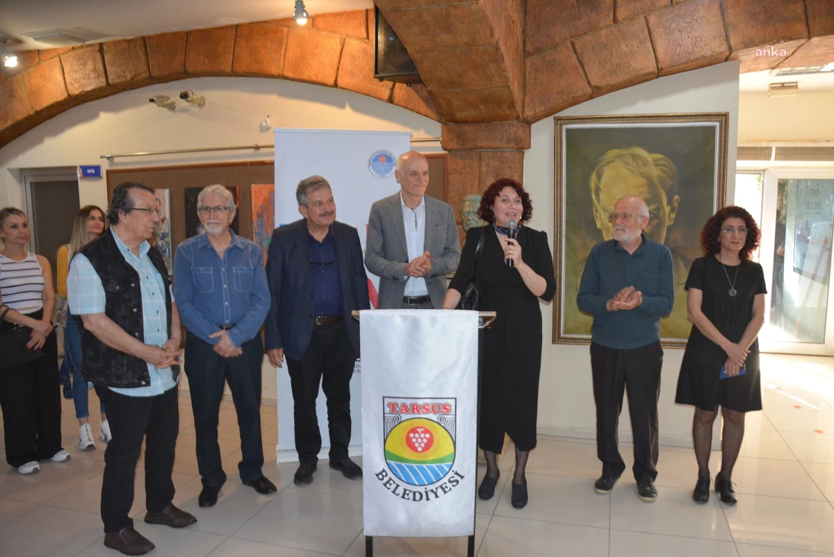 Tarsus'ta Sanat Günü dolayısıyla karma resim sergisi açıldı