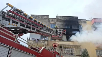 Mersin'de 4 Katlı Binada Çıkan Yangın Söndürüldü
