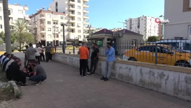 Mersin'de taksiciyi alıkoyan biri kadın 2 kişi yakalandı