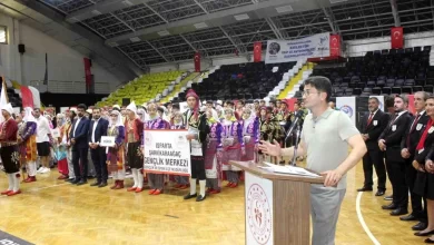 Mersin'de Gençlik Merkezleri Arası Halk Oyunları Akdeniz Bölge Şampiyonası Sona Erdi