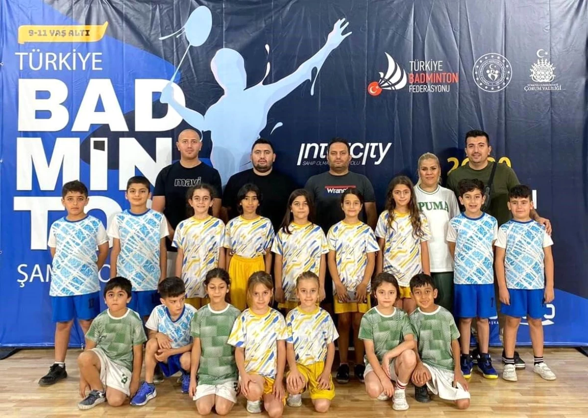 Çorum'da düzenlenen Badminton Türkiye Şampiyonası'nda Mersinli sporcular Milli Takıma katılmaya hak kazandı