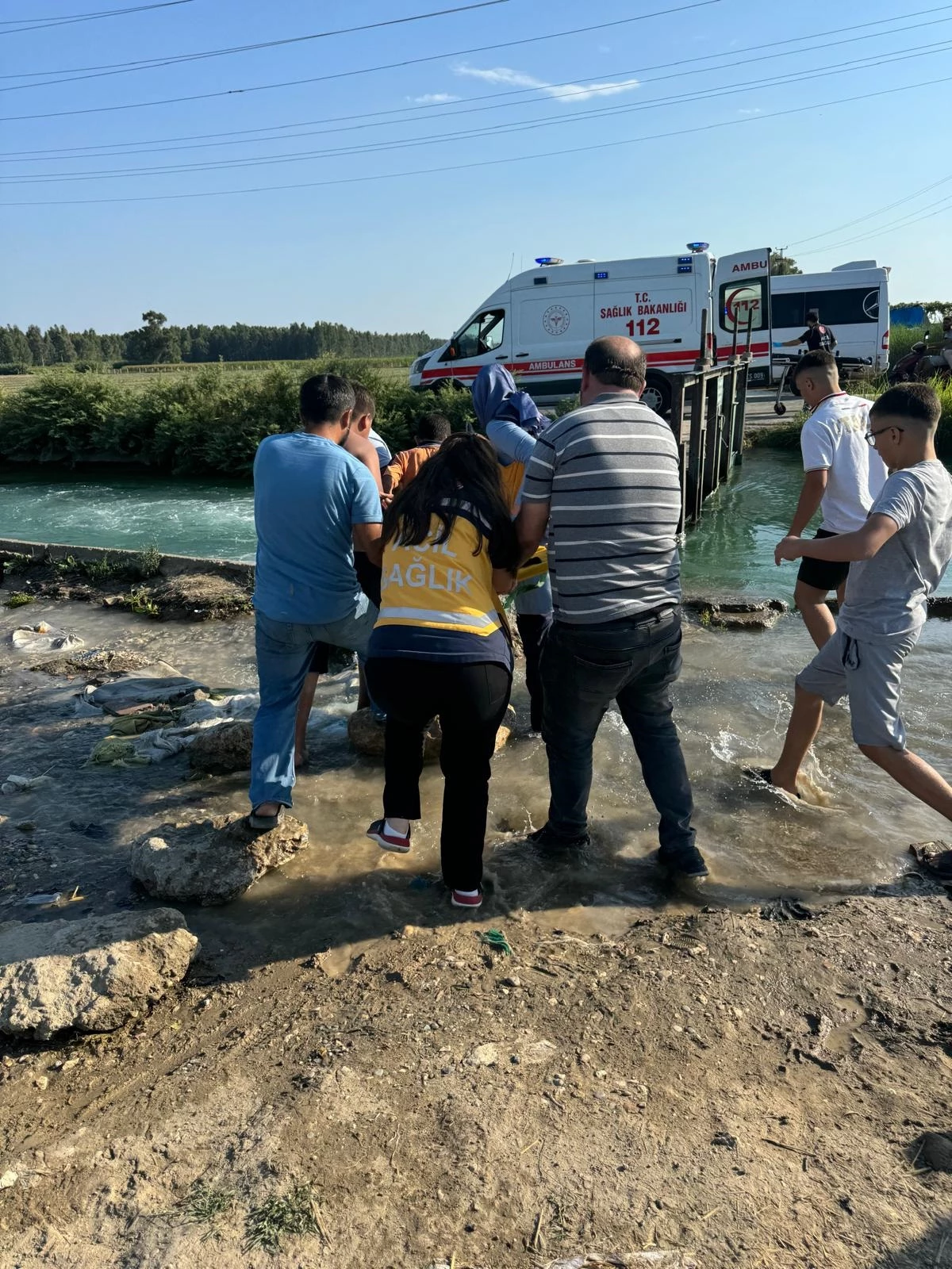 Tarsus'ta sulama kanalında sürüklenen çocuk hayatını kaybetti