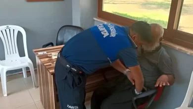 Tarsus'ta Adana'dan taksiyle gelen dilenci yakalandı