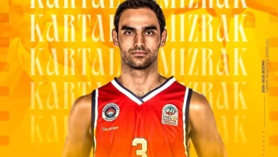 Mersin Büyükşehir Belediyesi, Kartal Özmızrak'ı transfer etti