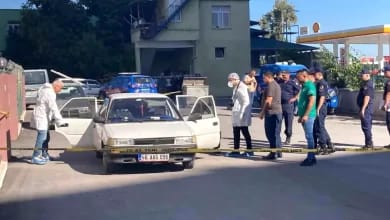 Mersin'de boşanma cinayeti: Eşini vurup intihar etti