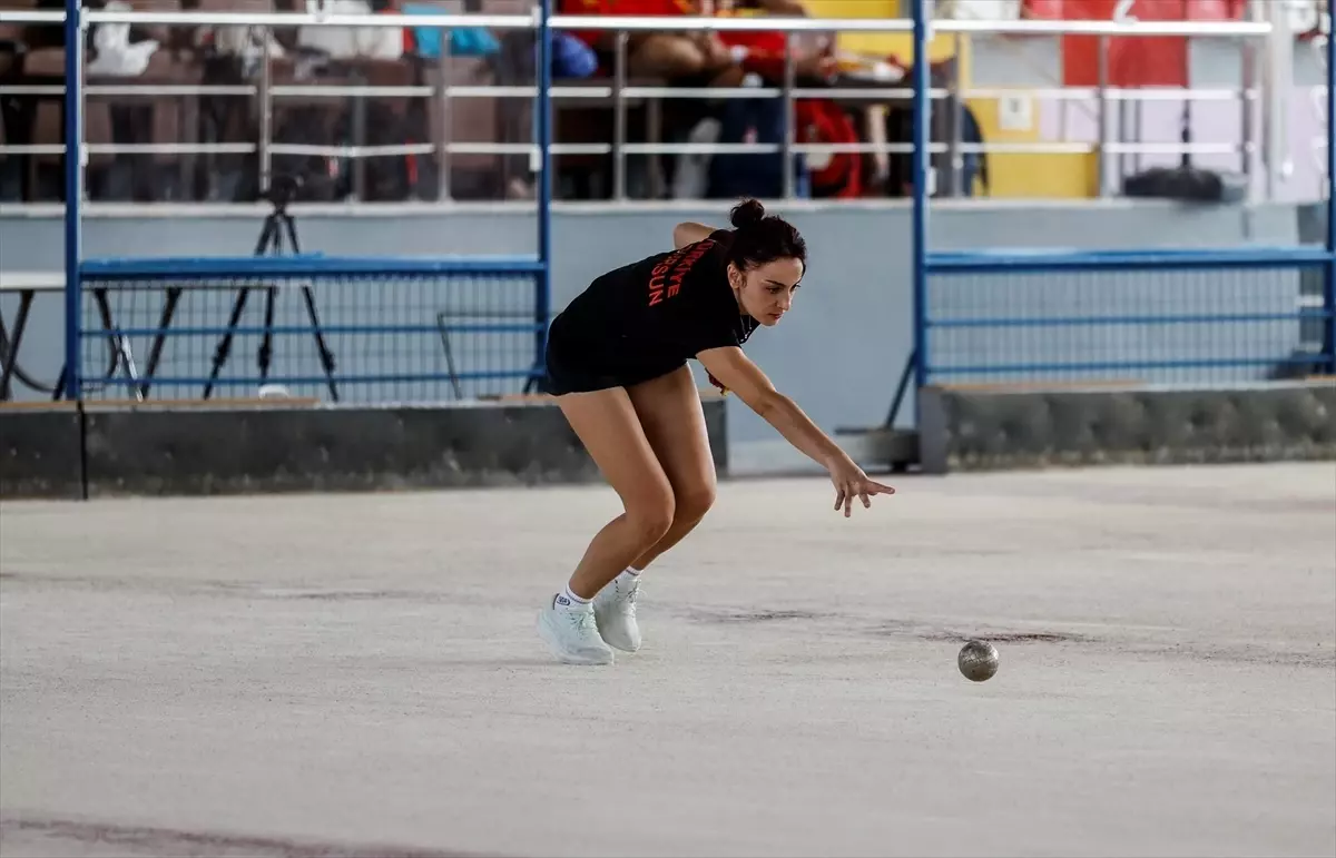 Mersin'de Avrupa Kadınlar Bocce Şampiyonası Devam Ediyor