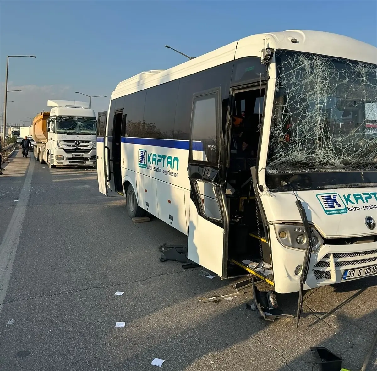 Tarsus'ta Zincirleme Trafik Kazası: 5 Yaralı