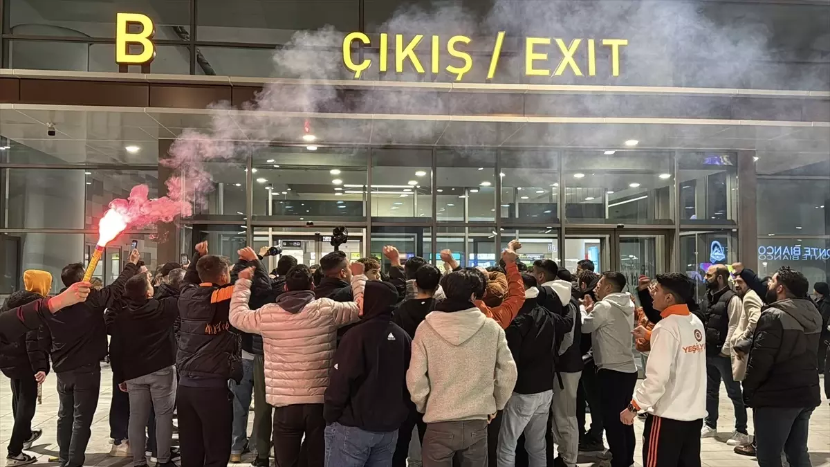 Adanaspor'un Yeni Transferleri Şehre Geldi