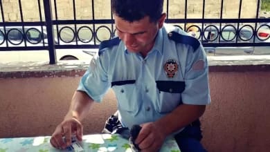 Polis Memuru Ailesini Katletti