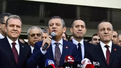 CHP Lideri Özgür Özel'den Mersin'de Sürpriz Açılış