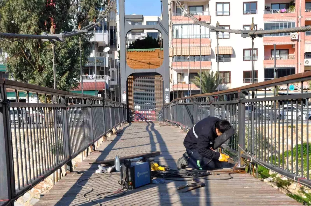 Silifke'deki Asma Yaya Köprüsü Bakımda