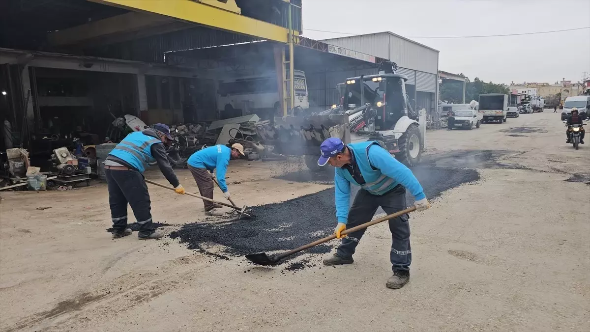 Silifke'de Yol Bakım Çalışmaları Başladı