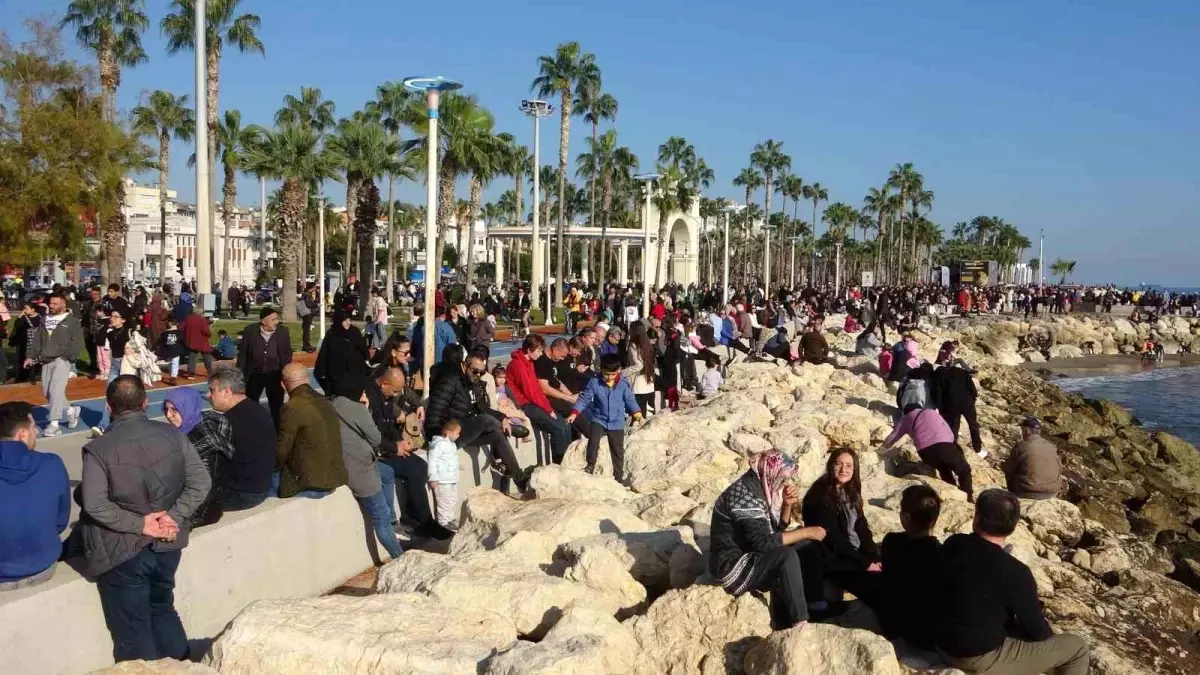 SOLOTÜRK, Mersin'in Kurtuluşu İçin Prova Uçuşu Yaptı