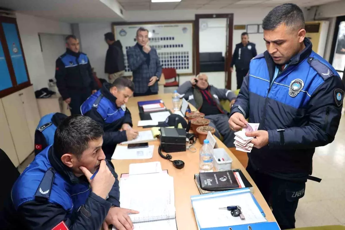 Mersin'de Dilencilik Yapan Kişi Yakalandı