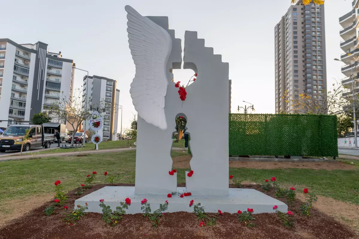 Mersin'de Kaybolan Çocuklar Anısına Anıt Açıldı