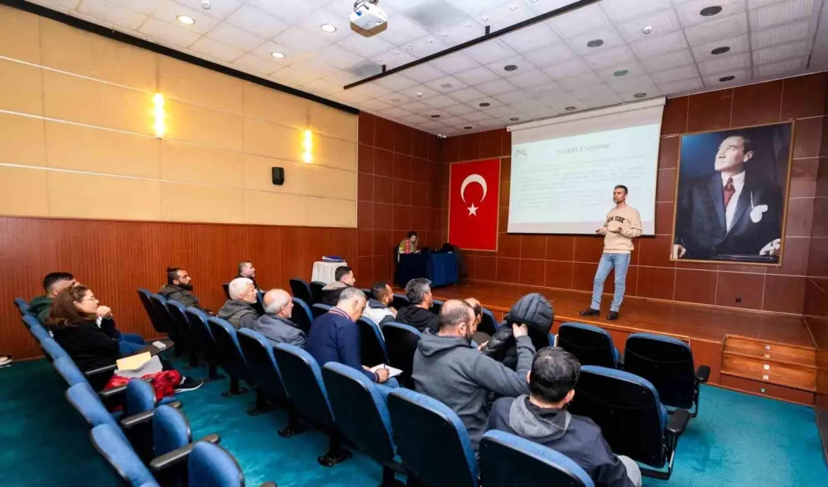 Mersin'de Ev Hayvanları İçin Eğitim Programı Düzenlendi