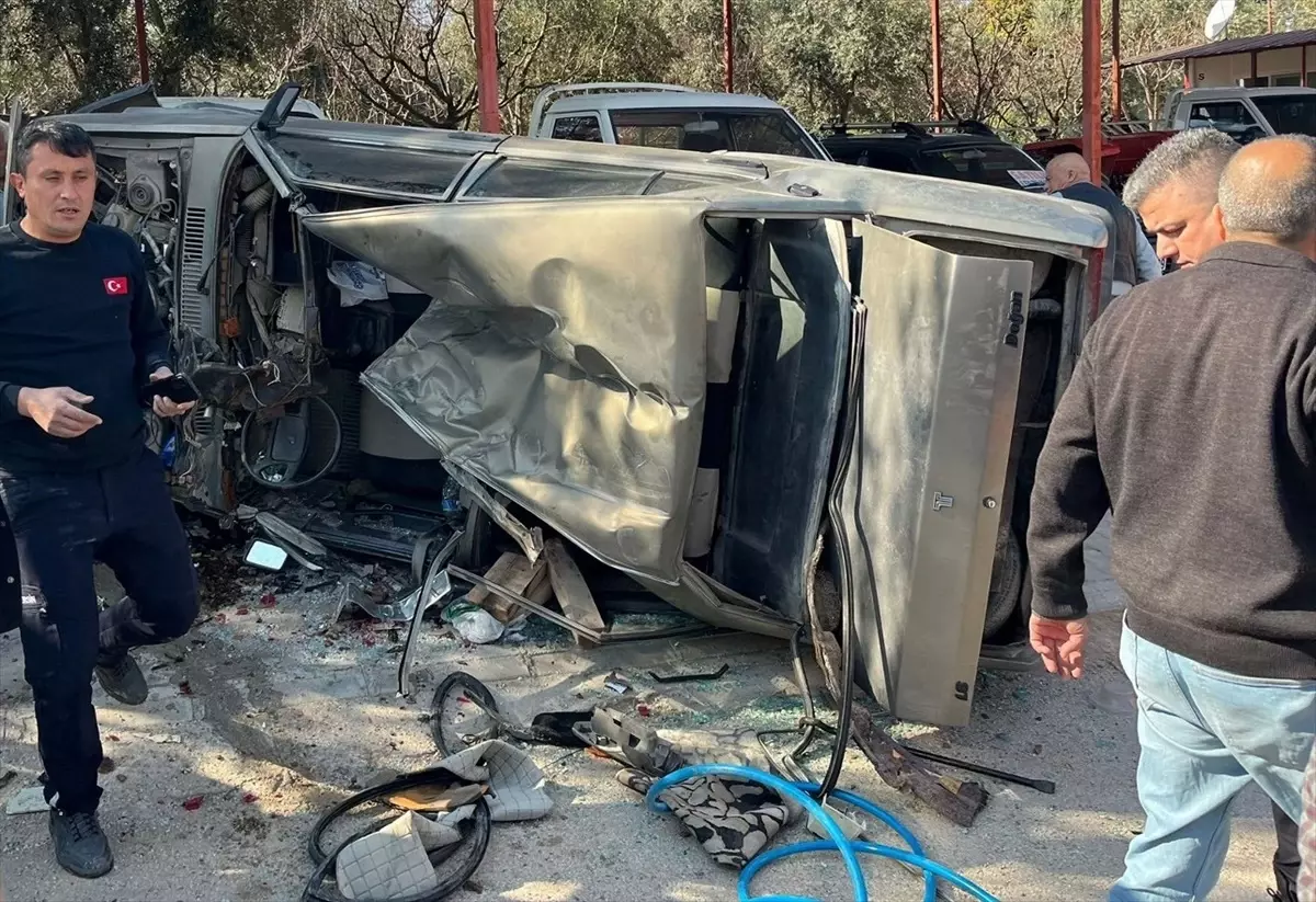 Mersin'de Trafik Kazası: 1 Ölü, 1 Yaralı