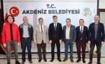 Akdeniz Belediye Başkan Vekili Zeyit Şener, Belediye Borcunun İki Katlandığını Açıkladı