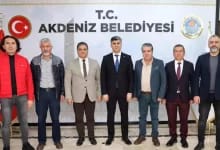 Akdeniz Belediye Başkan Vekili Zeyit Şener, Belediye Borcunun İki Katlandığını Açıkladı