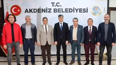 Akdeniz Belediye Başkan Vekili Zeyit Şener, Belediye Borcunun İki Katlandığını Açıkladı