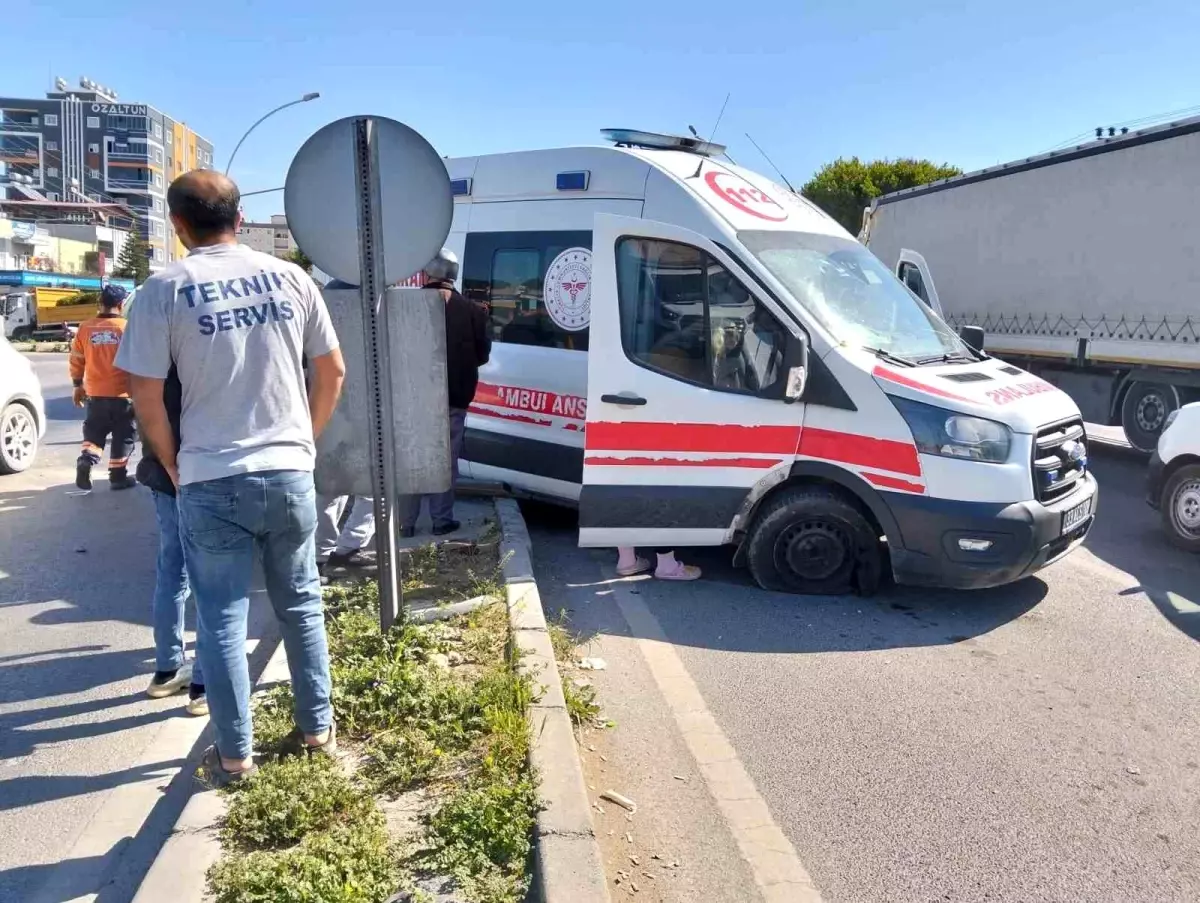 Ambulans Şoförü Facianın Eşiğinden Döndü