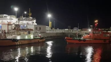 Çanakkale Boğazı'nda can pazarı! Kılavuz kaptan denize düştü