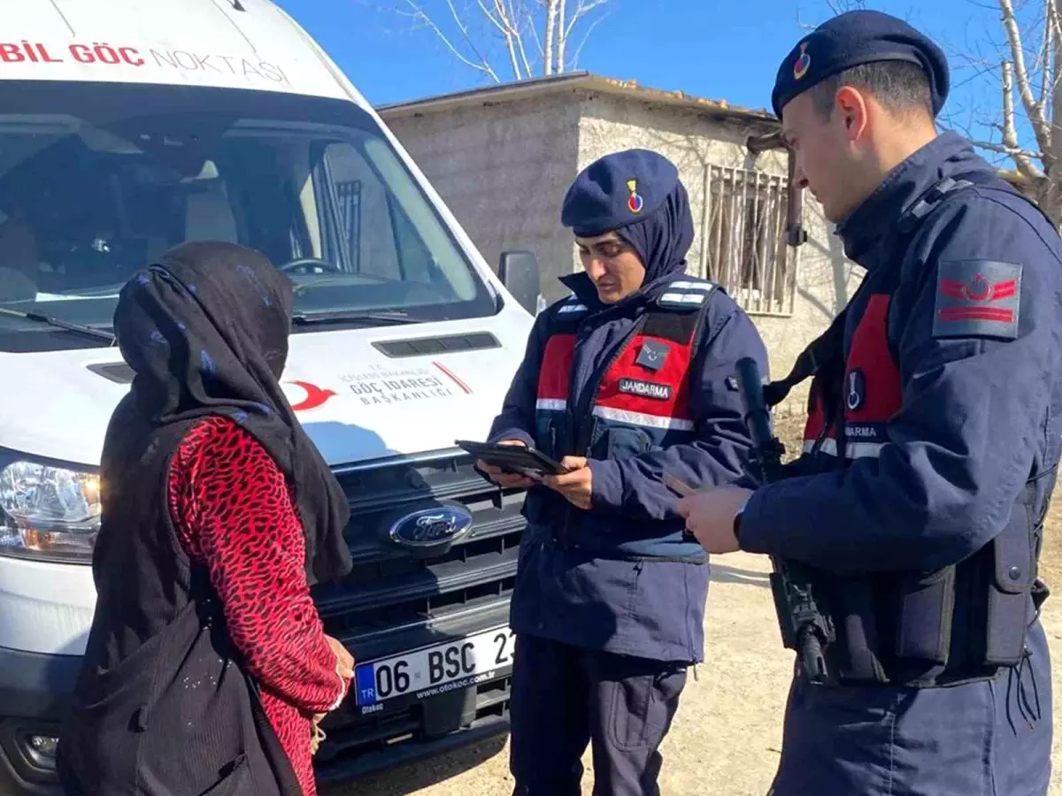 Mersin'de Düzensiz Göçmen Operasyonu